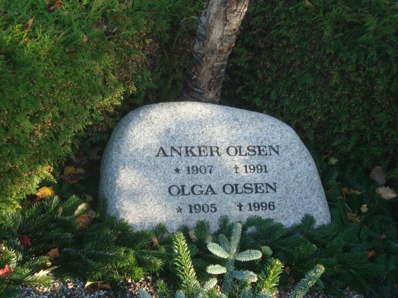 Anker Olsen.JPG